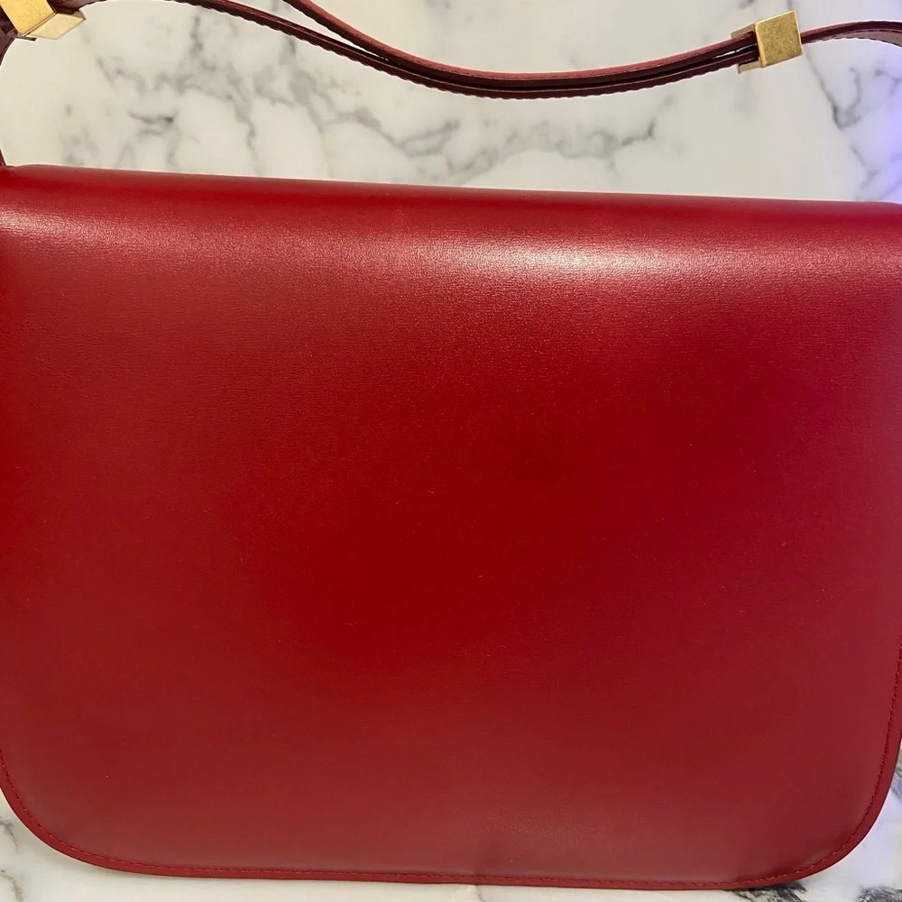 Celine Classic Box Bag - Smooth Leather - Medium - Picture 6 of 11